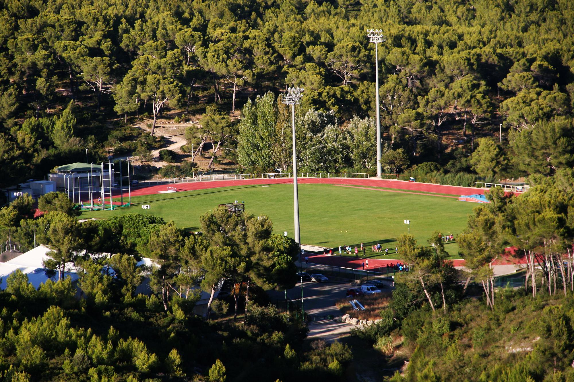 Tasmania's AFL Stadium Budget Blows Out; Marinus Link Stalls This Week
