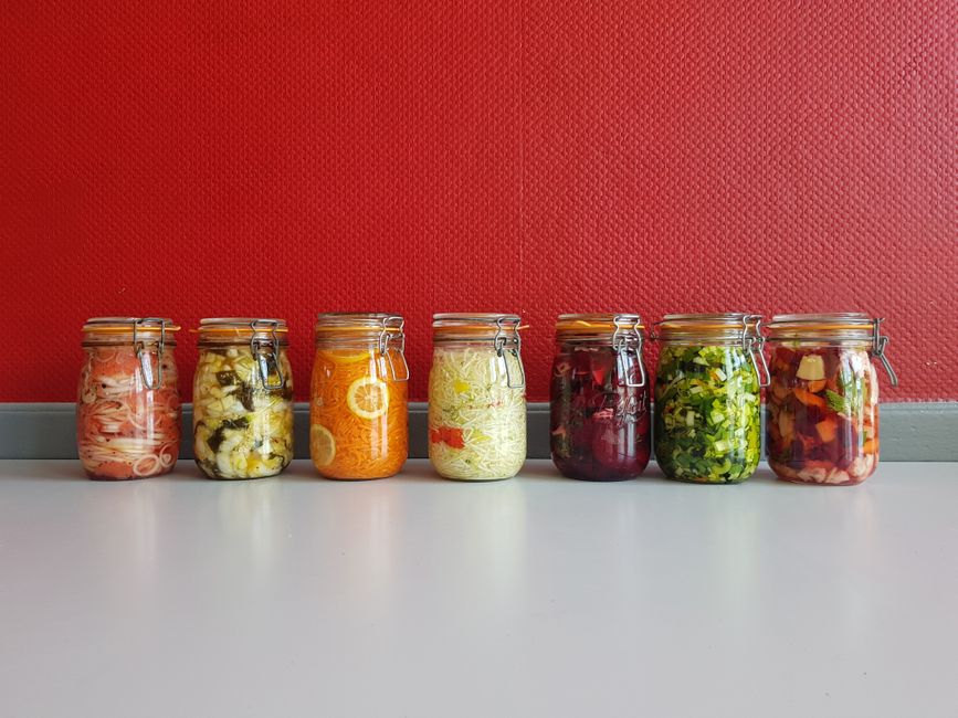 Tasmanians discover 5 gut-boosting fermented foods in local markets